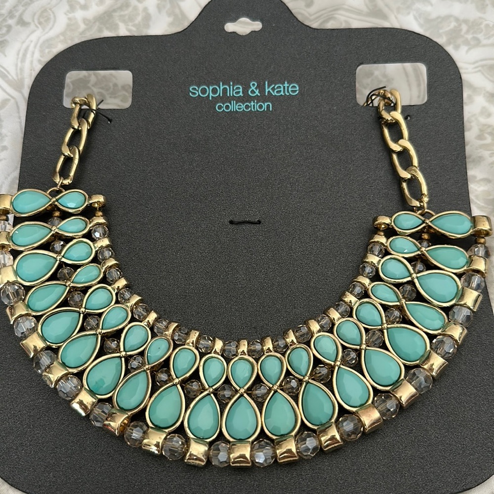 Fashion necklace